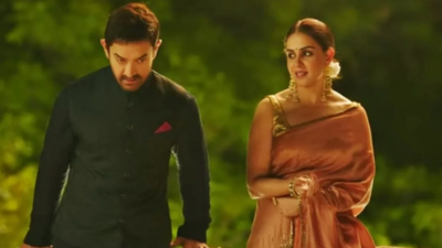 Aamir-Khan-and-Genelia-in-Sitaare-Zameen-Par.jpg