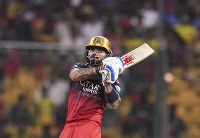 Bengaluru-Royal-Challengers-Bengalurus-Virat-Kohli-plays-a-shot-during-the-Ind-.jpg