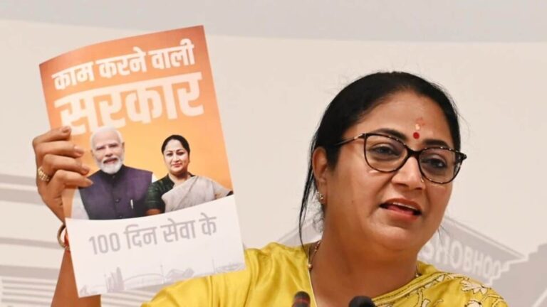 Delhi-chief-minster-Rekha-Gupta-during-a-press-con_1748666112665_1748666119144.jpg