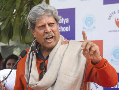 Gurugram-Former-cricketer-Kapil-Dev-speaks-as-he-attends-a-schools-annual-spor-.jpg