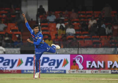 Hyderabad-Mumbai-Indians-Vignesh-Puthur-bowls-a-delivery-during-the-Indian-Pre-.jpg