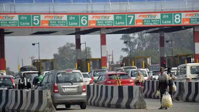 India-proposes-new-FASTag-toll-system-with-Rs-3000-annual-pass-What-it-is-pricing-options-and-all-yo.jpeg