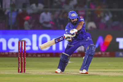 Jaipur-Mumbai-Indians-Rohit-Sharma-plays-a-shot-during-the-Indian-Premier-Leag-.jpg
