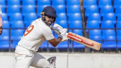 Karun-1705-PTI.jpg