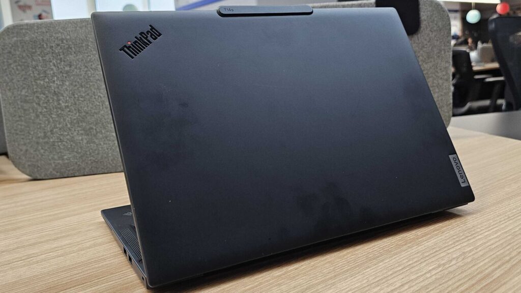 Lenovo_ThinkPad_T14s_review_1748506274013_1748506274479.jpg