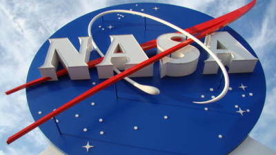 NASA-Funding-Cuts-Space-advocates-rally-in-Washington-to-save-Artemis-Mission.jpg