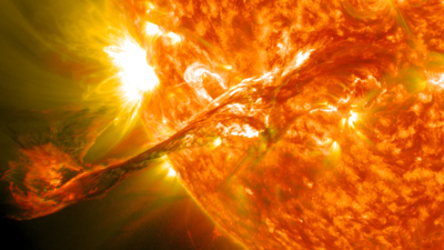 NASA-warns-Massive-solar-storm-blackouts-and-auroras-expected-on-Earth.jpg