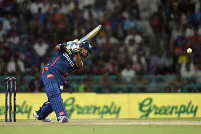 Nicholas-Pooran.jpg