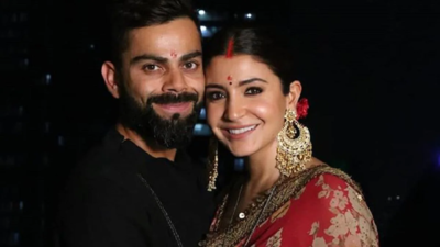 Virat-Kohli-visits-Vrindavan-with-Anushka-Sharma.jpg