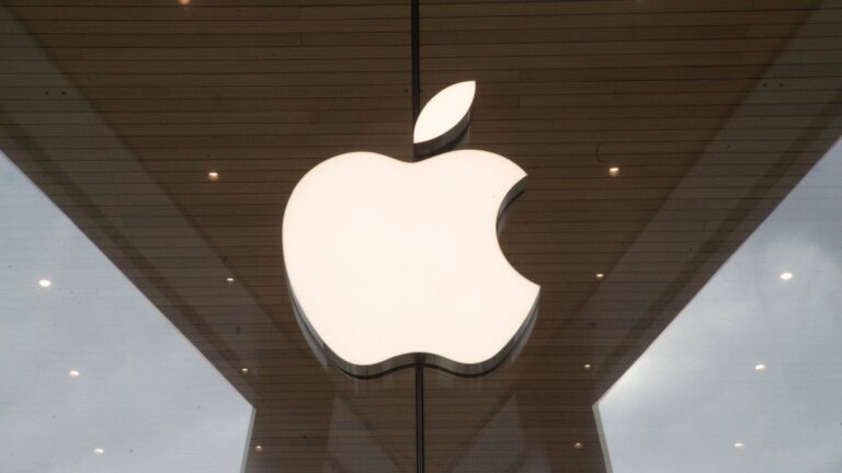Apple-Epic-APP-Store-0_1749281152080_1749281169242.jpg