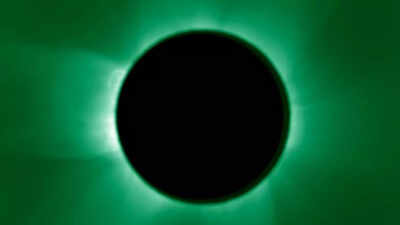 ESA-reveals-the-first-stunning-images-of-an-artificial-solar-eclipse-created-by-Proba-3-satellites.j.jpeg