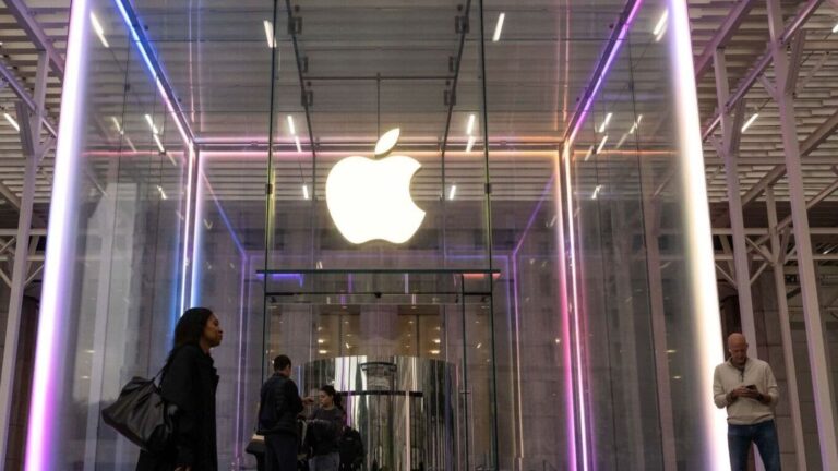 EU-APPLE-TARIFFS-28_1750589641706_1750685393232.jpg