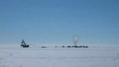 Strange-radio-waves-detected-beneath-Antarcticas-ice-scientists-still-searching-for-the-source.jpg