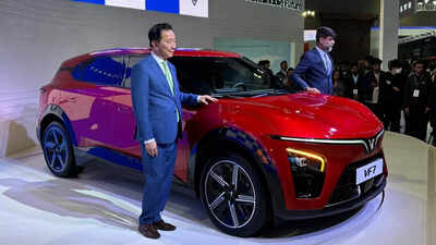 VinFast-reveals-India-operations-plan-VF7-debut-production-capacity-bookings-more.jpg