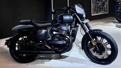 2025-Yezdi-Roadster-launched-at-Rs-2-09-lakh-Engine-features-whats-changed.jpg