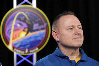 Stuck-astronaut-Butch-Wilmore-retires-from-NASA-less-than-5-months-after-extended-spaceflight.jpg