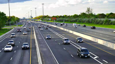 25-national-highway-toll-plazas-to-go-barrier-free-everything-about-indias-multi-lane-free-flow-mlff.jpeg
