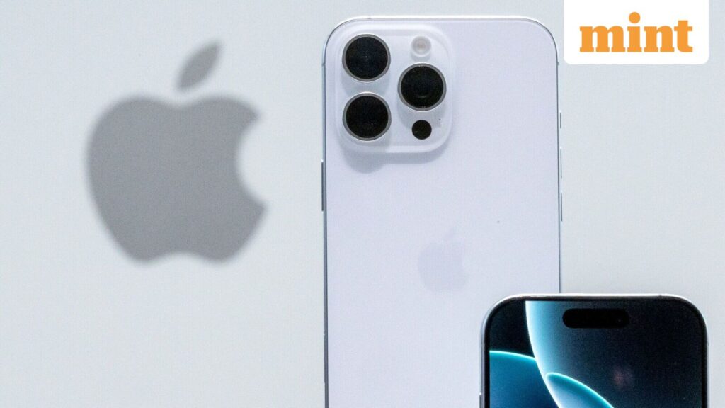 APPLE-PRODUCT-UNVEILING-18_1726383090355_1758515842389.jpg