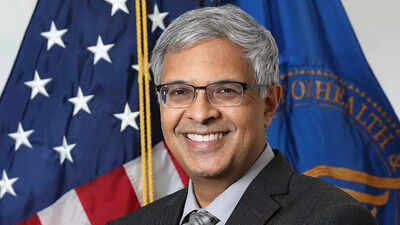 jay-bhattacharya.jpg