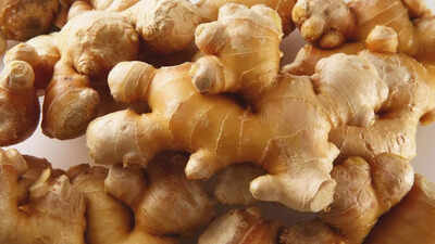 7-health-benefits-of-eating-raw-ginger-for-heart-blood-sugar-and-immunity.jpg