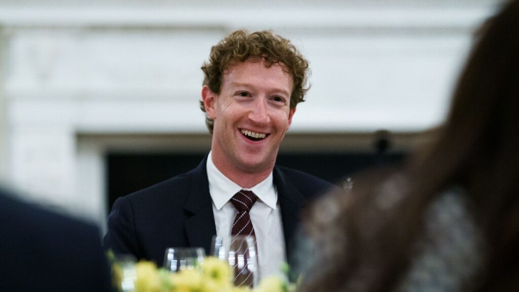 Mark_Zuckerberg_1760548071122_1760548071318.jpg