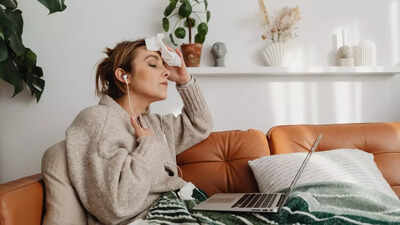 continuous-night-sweats-could-be-an-early-warning-sign-of-cancer-understanding-symptoms-causes-and-w.jpeg