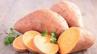experts-say-you-should-eat-more-sweet-potatoes-to-regulate-blood-sugar.jpg