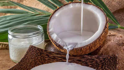 how-coconut-milk-for-face-helps-fade-dark-spots-and-improve-skin-tone.jpg