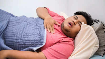 midnight-heart-attack-warning-signs-how-to-recognise-them-before-it39s-too-late.jpg