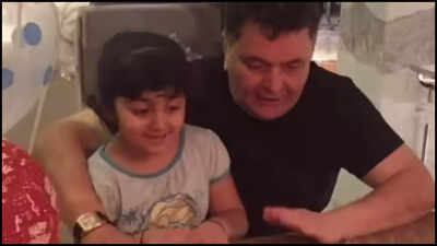samara-and-rishi-kapoor.jpg
