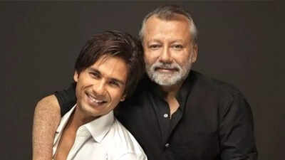 shahid-kapoor-pankaj-kapur.jpg