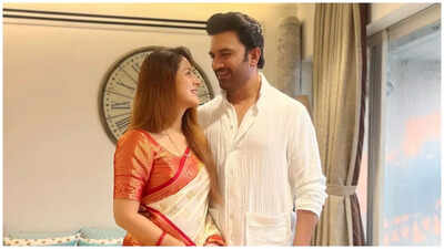 sharad-kelkar-and-his-wife.jpg