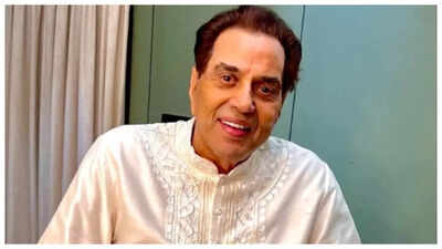 1764255962_dharmendra-1.jpg