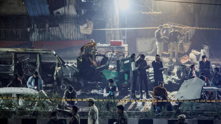 2025-11-10T164856Z_17693601_RC2STHAY84AR_RTRMADP_3_INDIA-BLAST.JPG