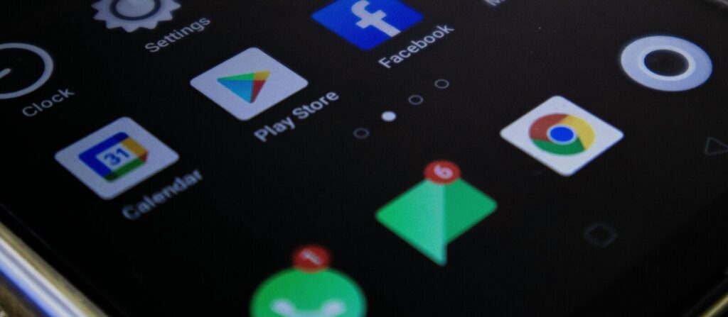Google_Play_Store_1762191690471_1762191690731.jpg