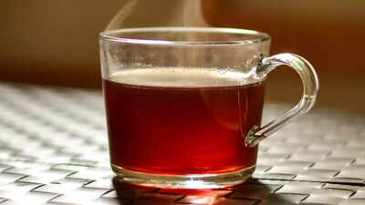 black-tea-benefits-6-ways-this-antioxidant-rich-drink-supports-overall-health.jpg