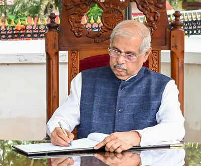 kerala-governor-invites-applications-for-calicut-university-vc-state-govt-terms-it-39undemocratic39.jpeg
