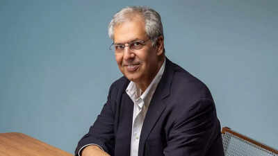 noel-tata.jpg