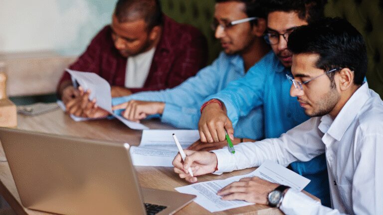over-40-of-indias-it-gig-workforce-uses-ai-tools-is-it-time-to-embrace-the-change.jpg