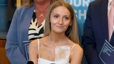 please-let-me-go-25-year-old-woman-chooses-to-die-after-lifetime-pain-from-rare-nerve-disease.jpg