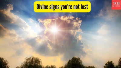 9-divine-signs-youre-not-lost.jpg