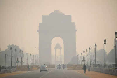 how-the-indian-education-system-is-responding-to-high-aqi-and-cold-waves.jpg