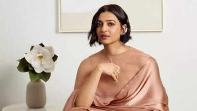 radhikaofficial_1765447560_3785170942268640145_1923452698-1.jpg