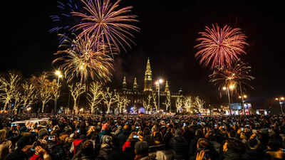 top-10-destinations-to-celebrate-new-years-eve-2026-with-spectacular-fireworks-and-global-festivitie.jpeg
