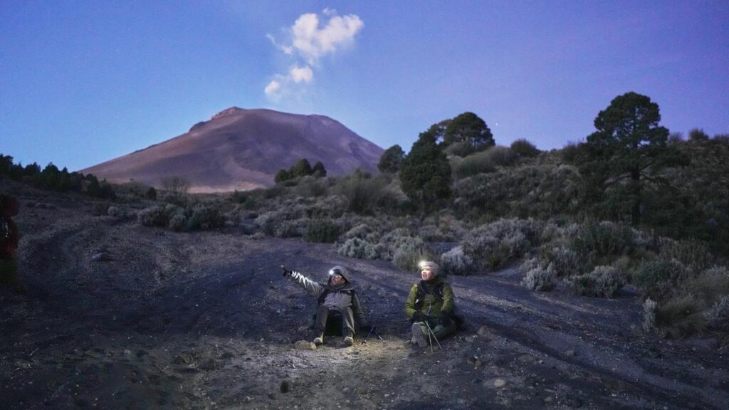 Mexico_Volcano_49210.jpg