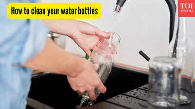 how-to-clean-your-water-bottles.jpg