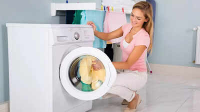 this-is-the-best-time-to-run-your-washing-machine-and-dryer-for-lower-bills-and-smarter-energy-use.j.jpeg