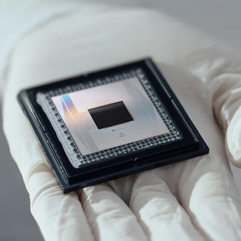 IMG_US-INTERNET-TECHNOLO_2_1_QEDNLDLQ.jpg