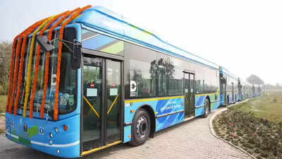 delhi-now-has-indias-biggest-electric-bus-fleet-500-more-added.jpg