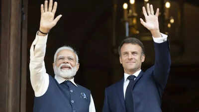 pm-modi-macron.jpg